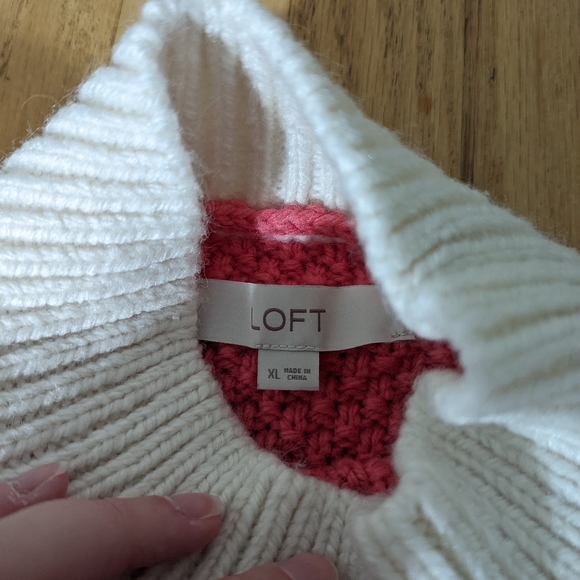 LOFT Sweater XL - Picture 9 of 9